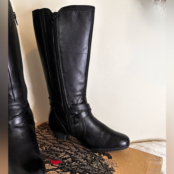 Cobb Hill Black Leather Boots Tall Women’s Ashlyn Knee High  Size 7M - Picture 5 of 14